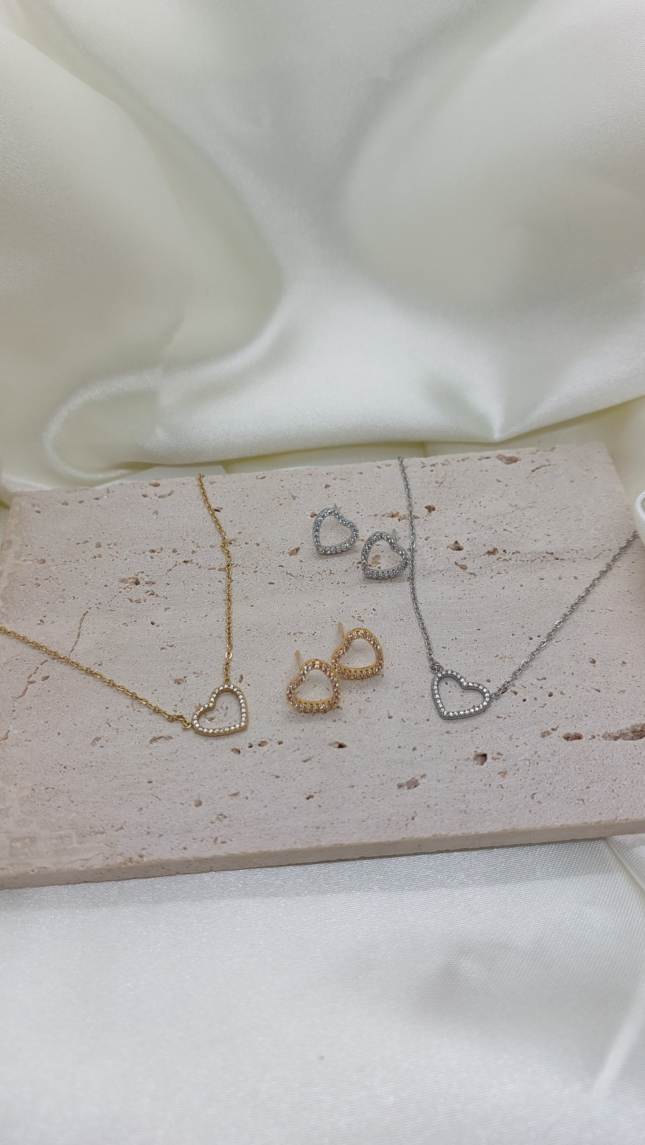 Collana cuore aperto